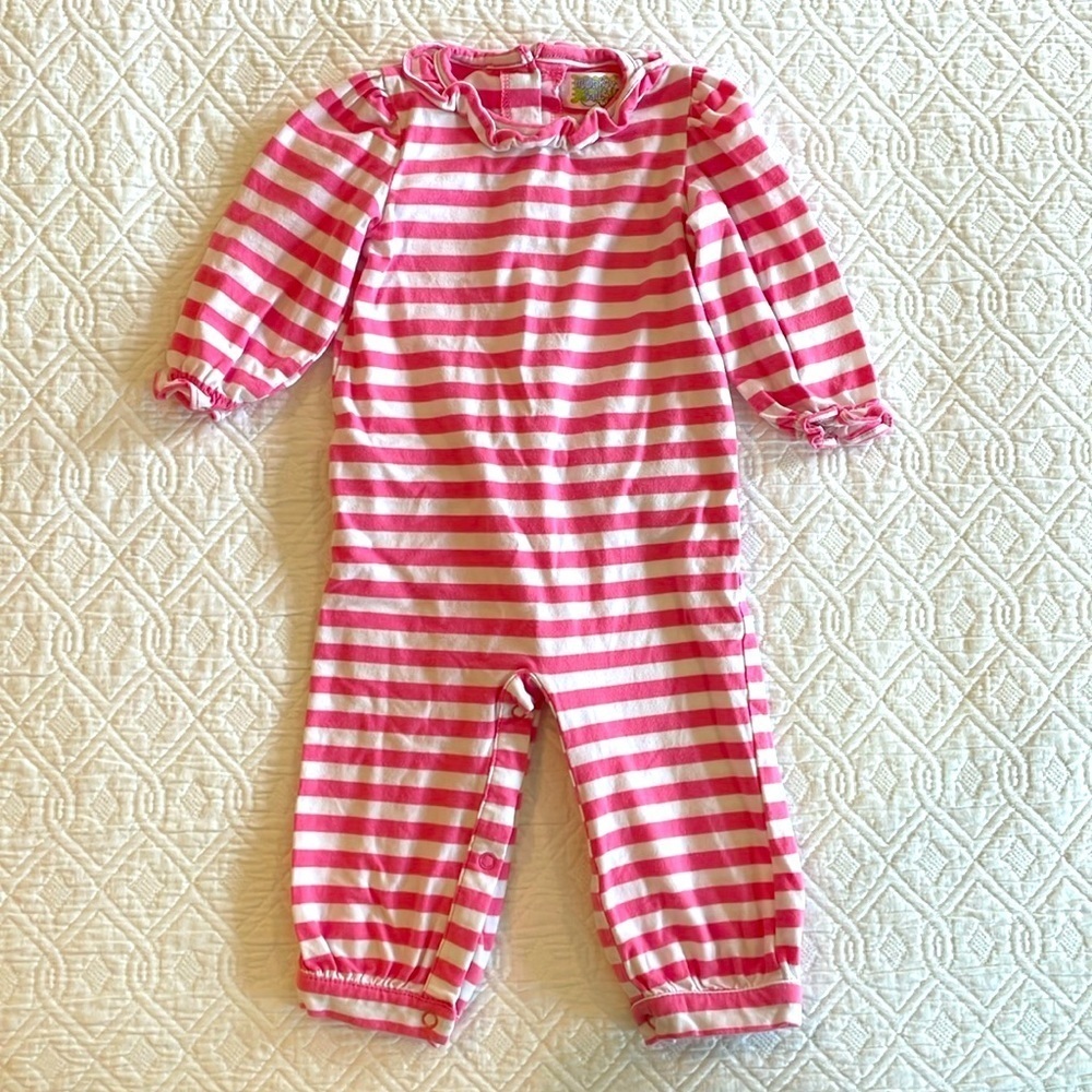 Monkey Tails 6mo.‎ onesie